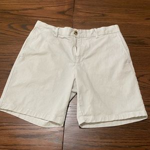 Old Navy - Ultimate Slim Shorts - Size 32 - White with Early Grey Flecks